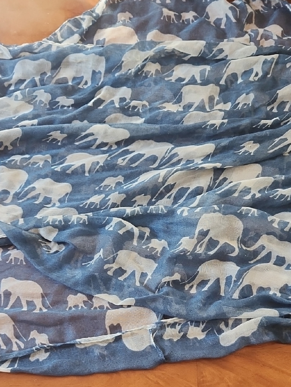 Blue‎ Elephant-Print Lightweight Scarf, Boho Summer Wrap